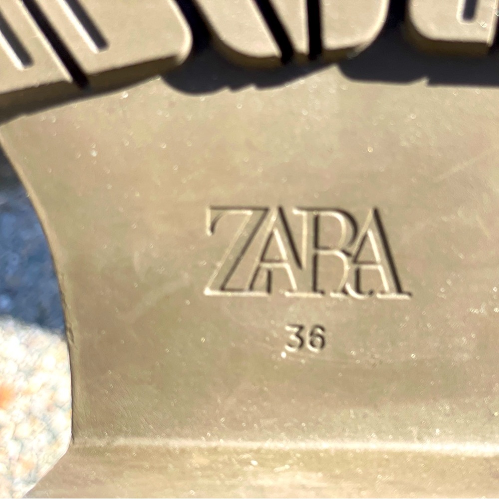 Zara rubber LUGG boots size 36 never worn